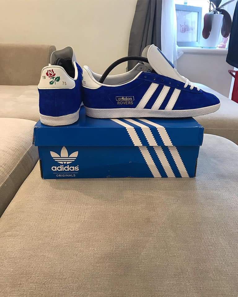 frank gallagher adidas trainers