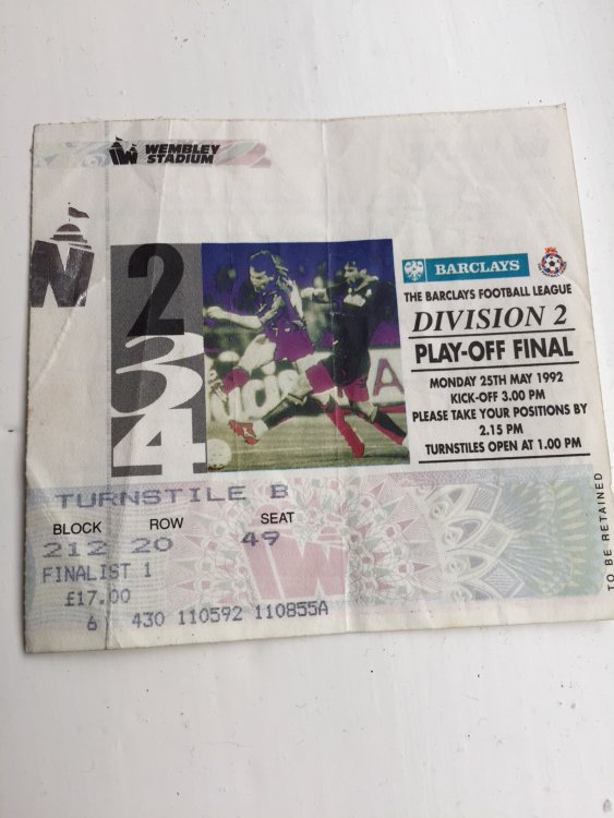 Play off (1 of 1).jpg